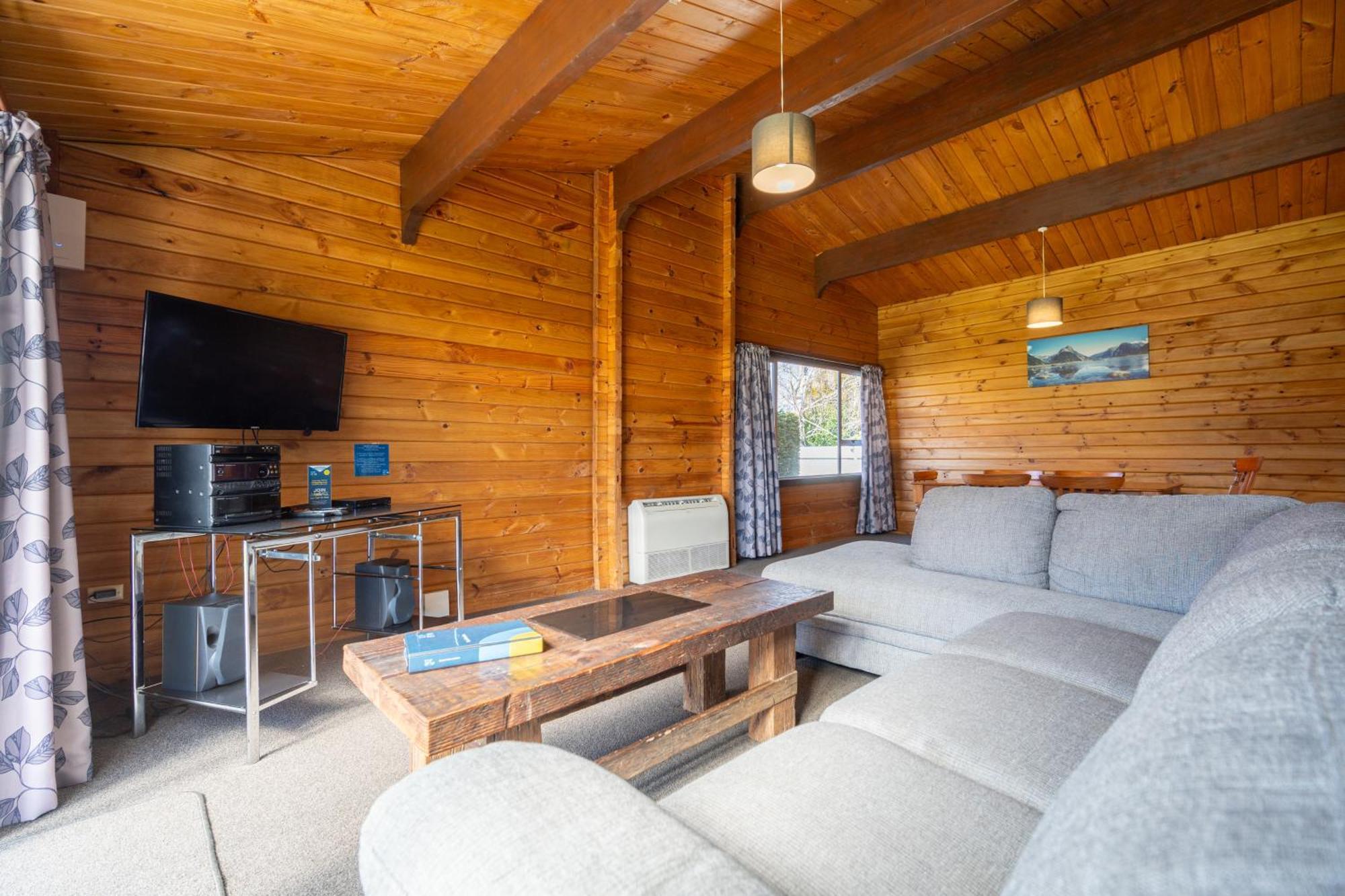 Te Anau Top 10 Holiday Park And Motels Exteriér fotografie